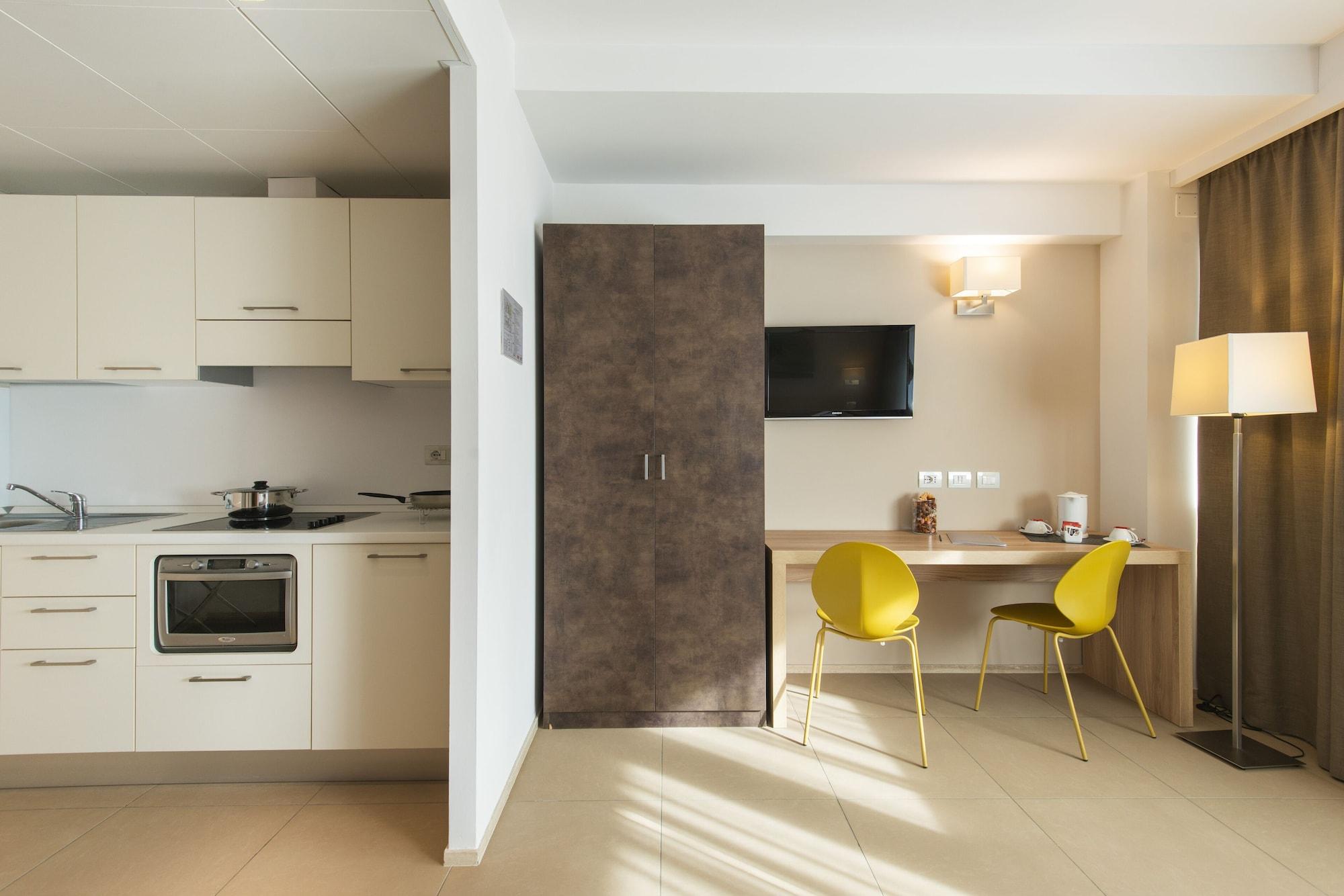 Hotel Dimorae Rooms And Suites - Apartments Civitanova Marche Luaran gambar