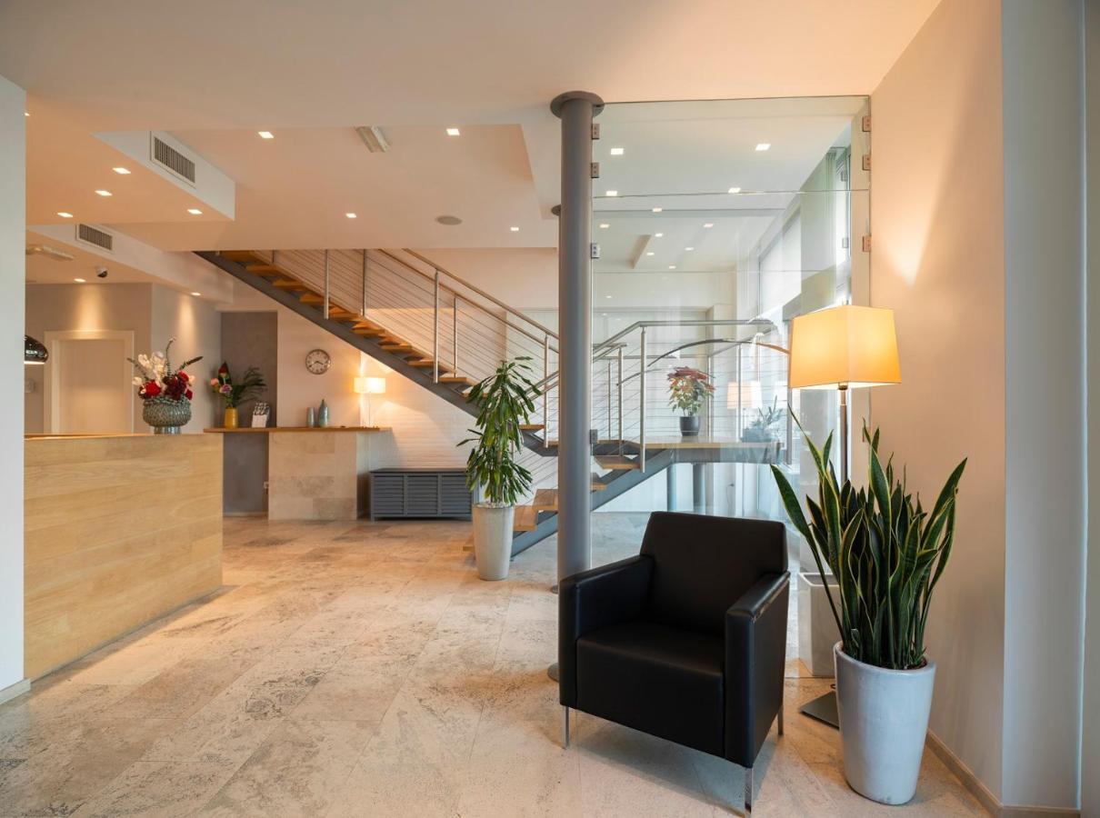 Hotel Dimorae Rooms And Suites - Apartments Civitanova Marche Luaran gambar